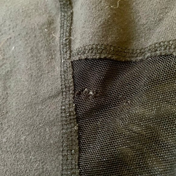 Beyond Yoga RISE ABOVE Long Legging in BLACK - Picture 6 of 9